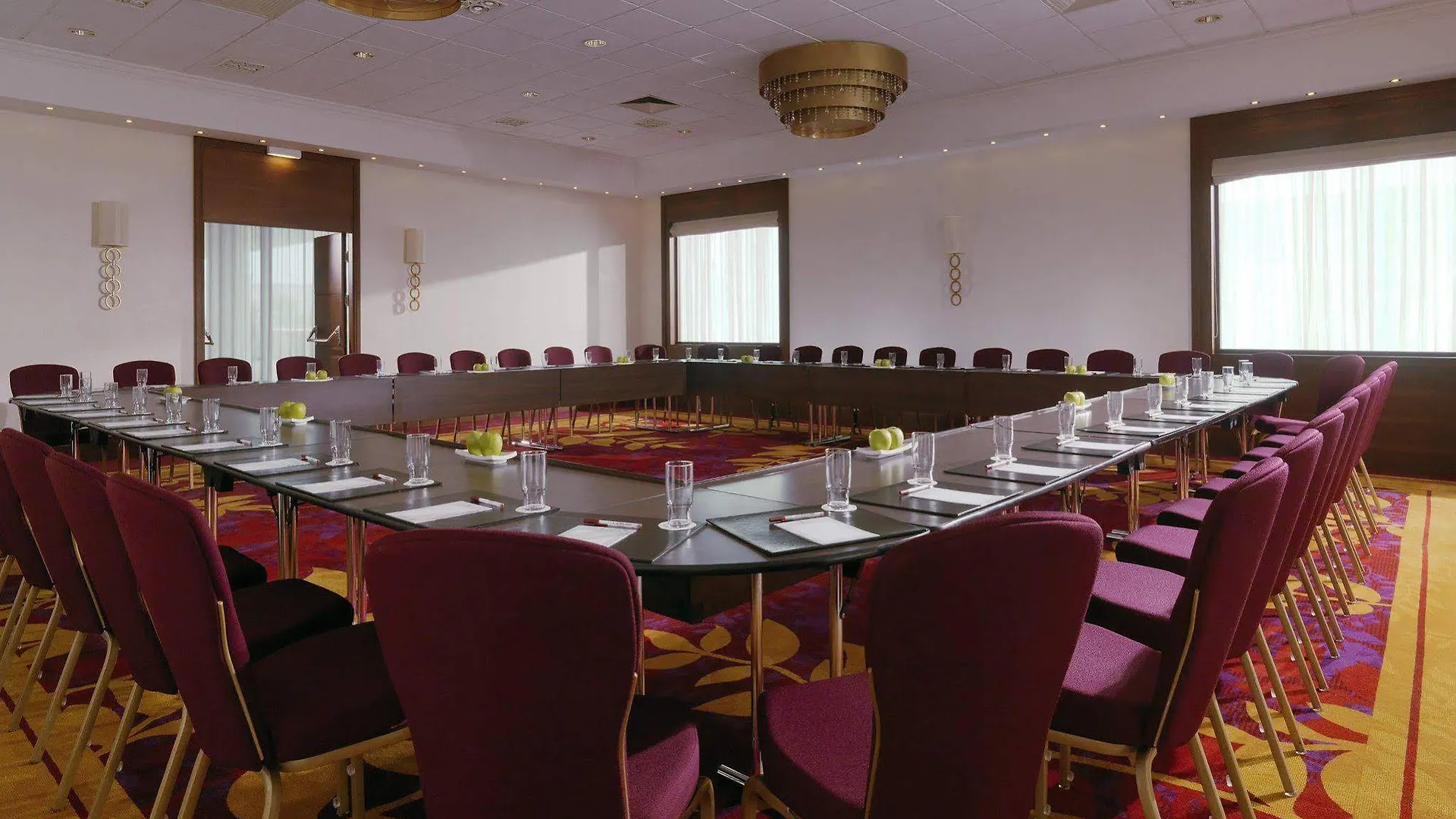 Warsaw Presidential Hotel 5*,