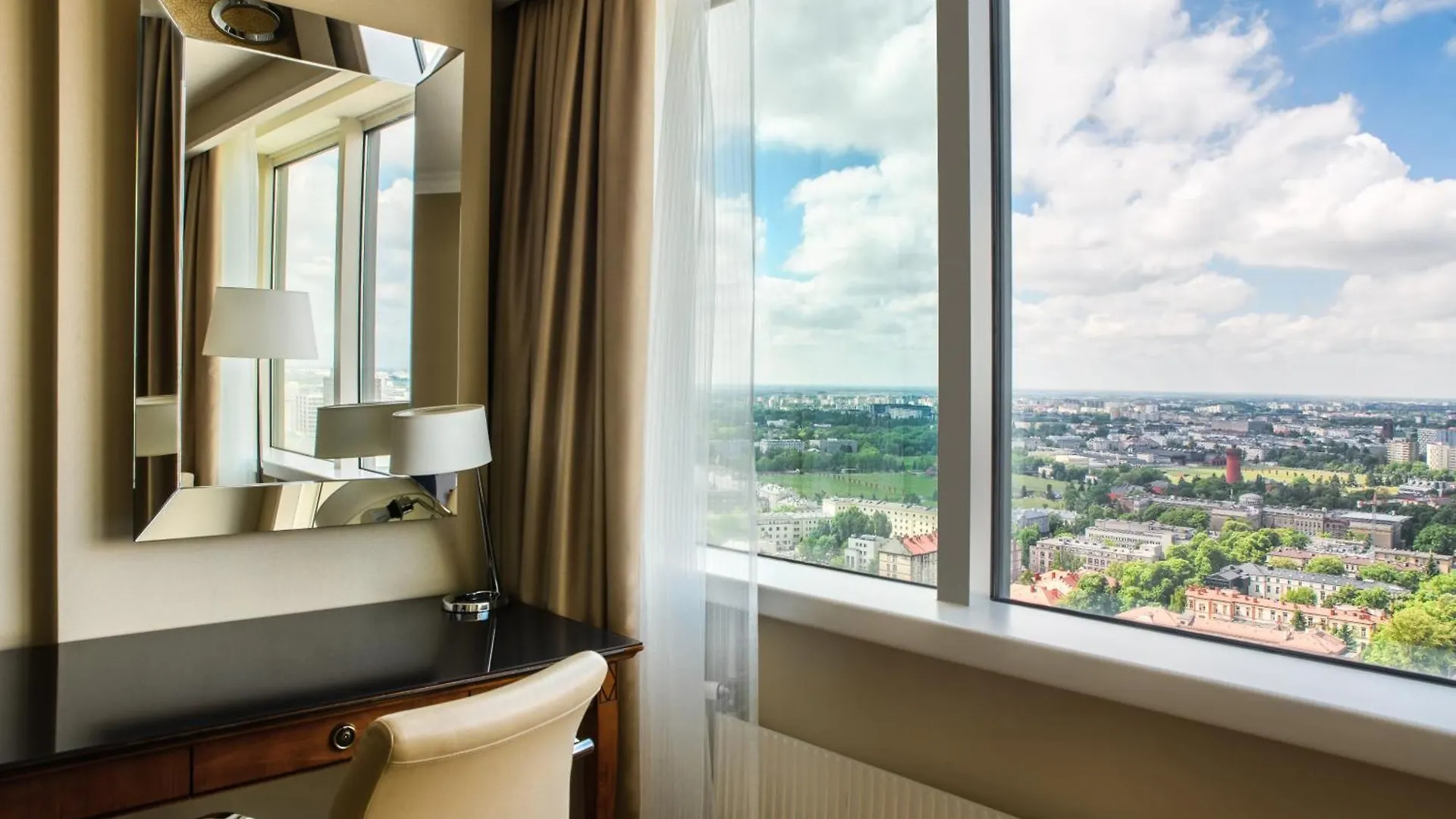 Warsaw Presidential Hotel 5*,