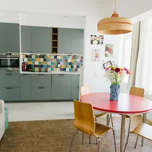 Centrally Located Close To The Ostende