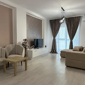Апартаменты Toscana Отопени